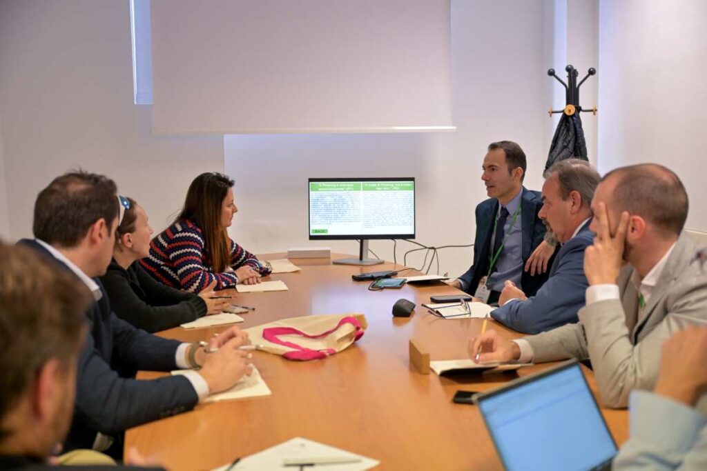 Digital Club Cyber Genova 22 maggio 05